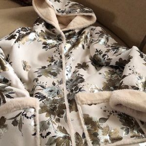 Big girls faux shearling coat w/metallic floral print cream, gold and silver